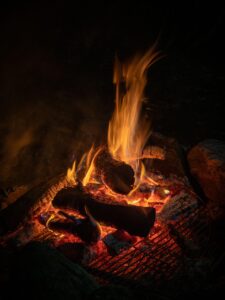 冬キャンプでのホットカーペットの使い方は？